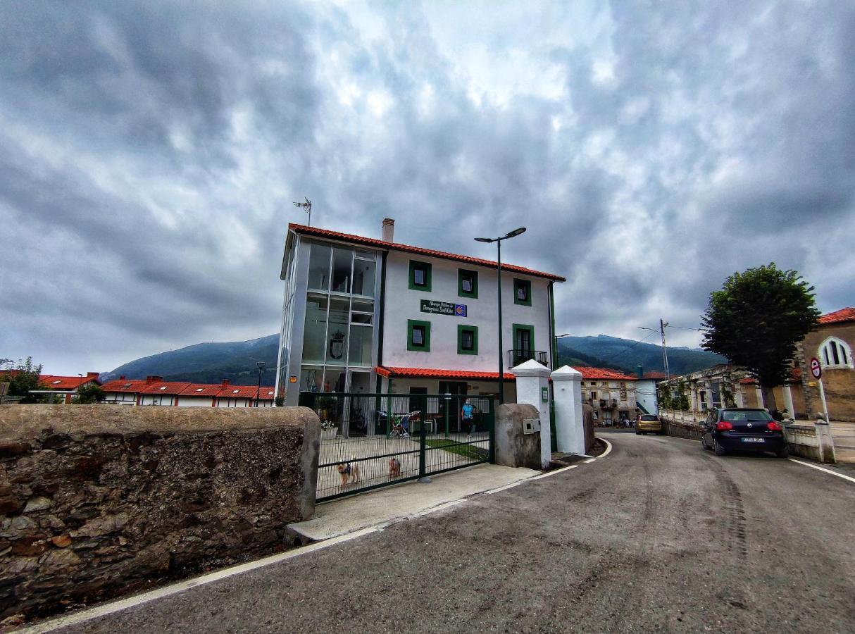 Albergue De Santullan Castro Urdiales Exteriör bild